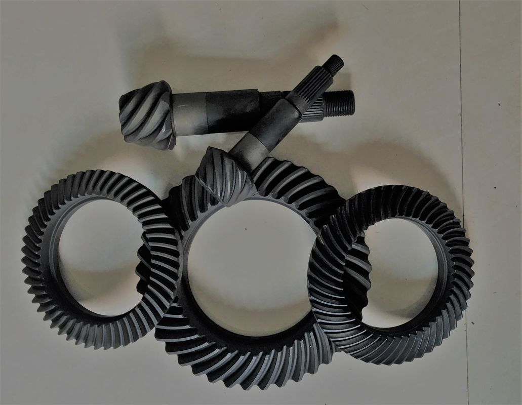 Right Hand Steel Spiral Bevel Gear For Gearbox Anti - Oil Blacking Surface Treatment